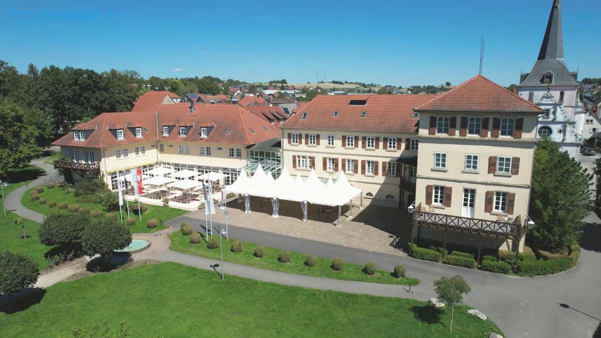 Schloss Neckarbischofsheim Exterior foto